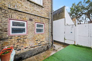 Photo 12- click for photo gallery